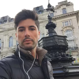 Simon Livas