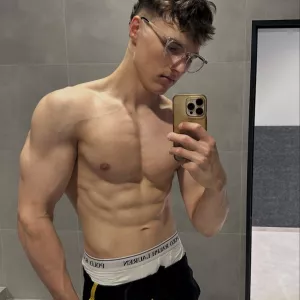 Lukaskoo Varga Profile Picture